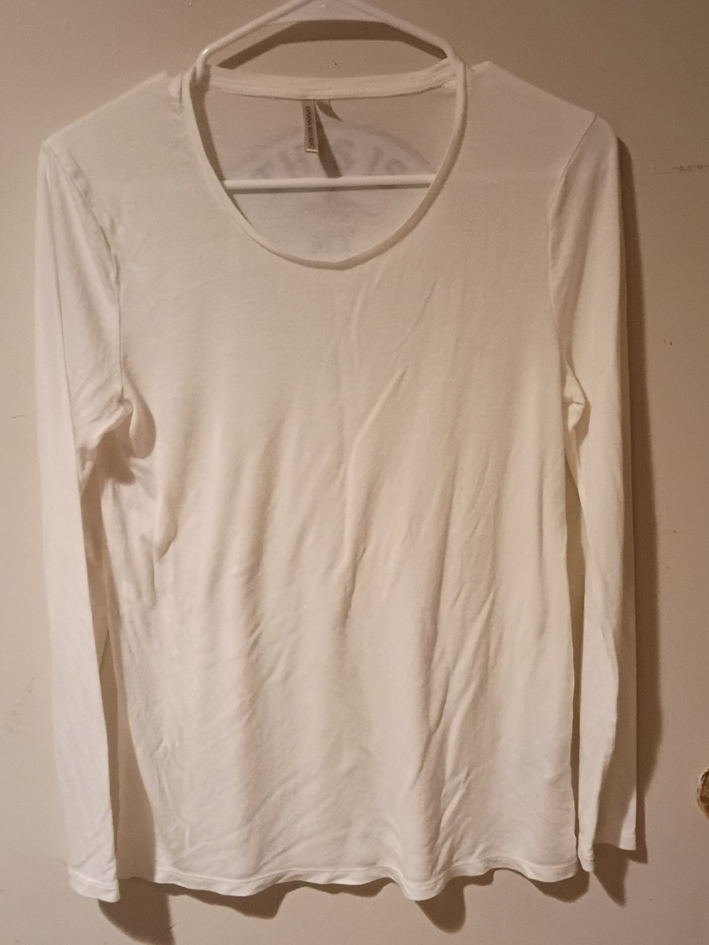 Banana Republic White Long-Sleeve Scoop Neck Top